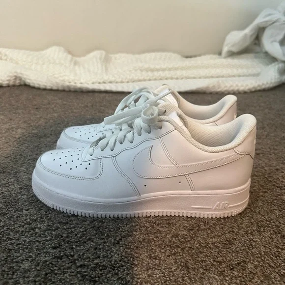Men’s Nike Air Force 1’s - White - Worn Twice - Size 9 - Picture 3 of 5